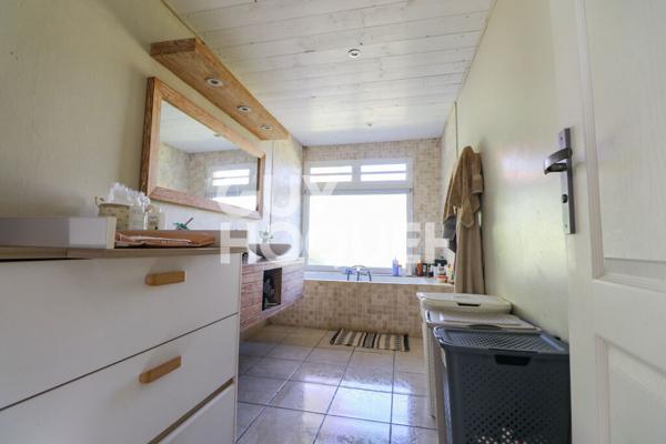 PROPRIETE - 220m2 - GUY HOQUET