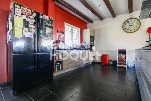 PROPRIETE - 220m2 - GUY HOQUET