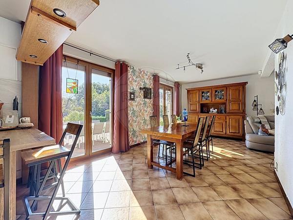 Maison 4 chambre(s) à vendre - Sainte-Suzanne, Doubs - 25