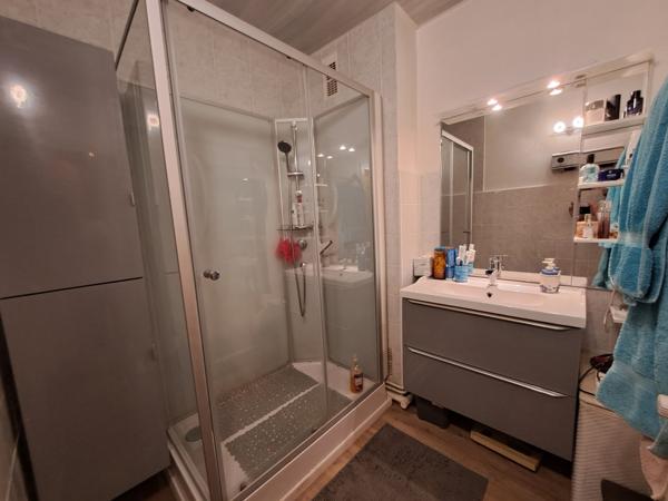 Appartement 3 pièce(s) 2 chambre(s) 85 m²