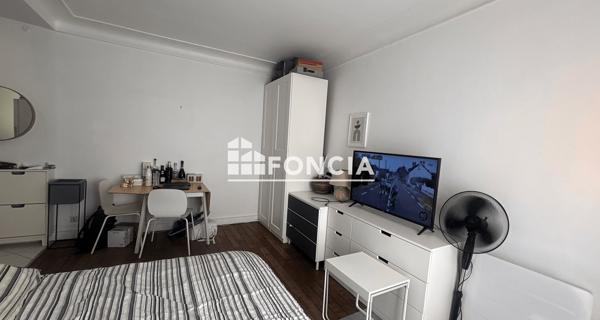 Location Studio meublé 25.08 m² - Paris 75010