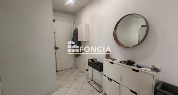 Location Studio meublé 25.08 m² - Paris 75010