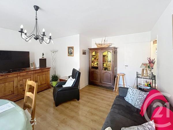 Appartement F4 à vendre  4 pièces - 78,02 m 2   LIMAY  - 78