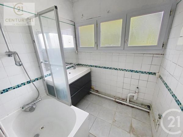 Appartement F4 à vendre  4 pièces - 78,02 m 2   LIMAY  - 78