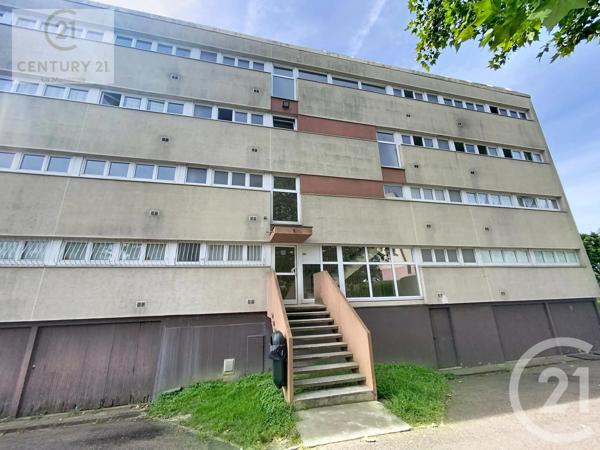 Appartement F4 à vendre  4 pièces - 78,02 m 2   LIMAY  - 78