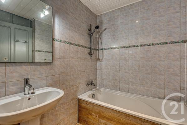 Appartement F3 à vendre  3 pièces - 69,76 m2 RUMILLY - 74