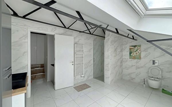 Appartement à vendre    5 pièces • 165 m2 Martigues