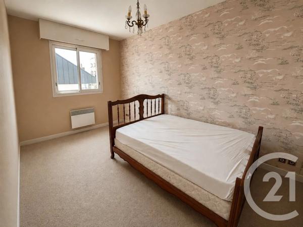 Appartement F2 à vendre  2 pièces - 49 m 2   MITRY MORY  - 77