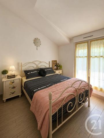 Maison à vendre  7 pièces - 157 m 2   EPERNON  - 28