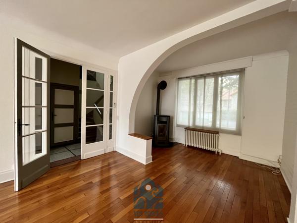 Maison 4 pièce(s) 3 chambre(s) 139 m²