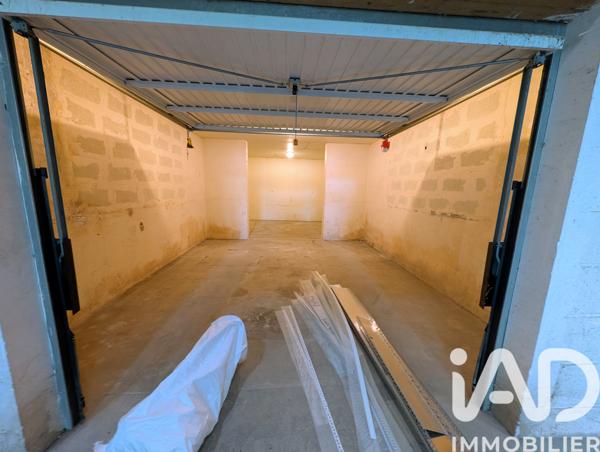 Immeuble à vendre 288 m² Ézanville