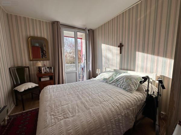 Appartement à rénover à vendre à Bordeaux en Gironde (33000), ref : 022/1226 Appartement à rénover à vendre à Bordeaux en Gironde (33000), ref : 022/1226