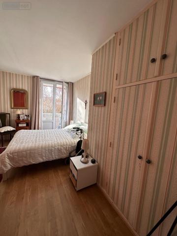 Appartement à rénover à vendre à Bordeaux en Gironde (33000), ref : 022/1226 Appartement à rénover à vendre à Bordeaux en Gironde (33000), ref : 022/1226