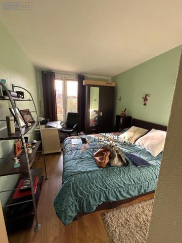 Appartement à rénover à vendre à Bordeaux en Gironde (33000), ref : 022/1226 Appartement à rénover à vendre à Bordeaux en Gironde (33000), ref : 022/1226