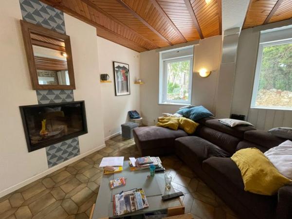 Maison individuelle Mespaul Centre ville bourg 132 m²