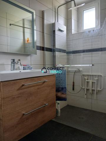 Maison et grand TERRAIN CONSTRUCTIBLE !