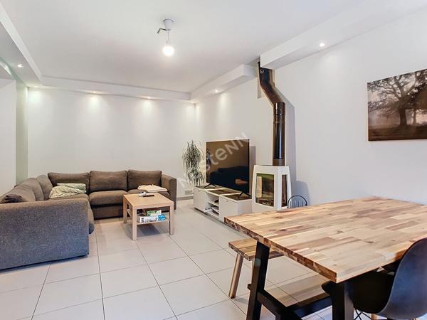 Maison Vallet 5 pièce(s) 80 m2