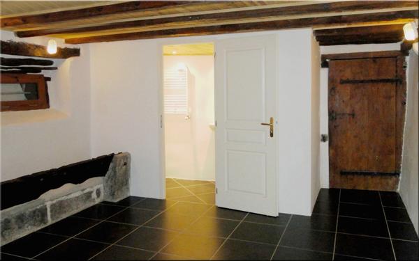 Maison à vendre 6 pièces THOIRY (01) Maison de village de charme - 240 m² habitables - Jardin - Grange