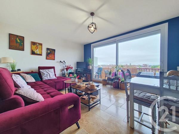 Appartement à vendre  3 pièces - 71,54 m 2   ARGENTAN  - 61