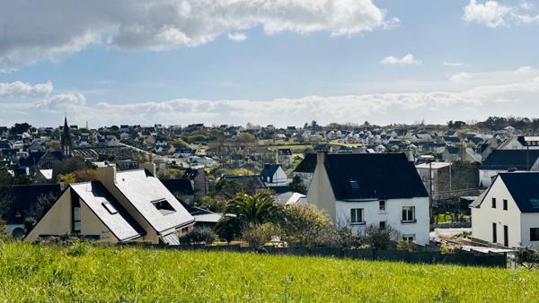 Le calme, la vue, la mer : votre futur havre de paix sur la Presqu'île de Crozon.