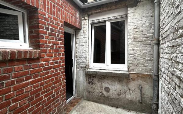 Appartement à louer    1 pièce •  La Chapelle-d'Armentières
