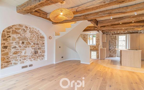 Maison à vendre    5 pièces • 160 m2 Auray