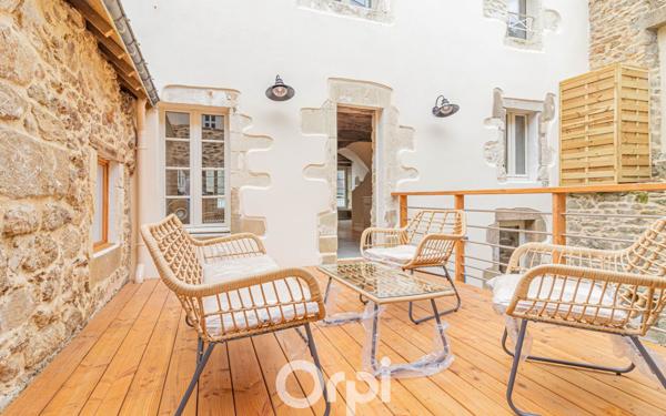 Maison à vendre    5 pièces • 160 m2 Auray