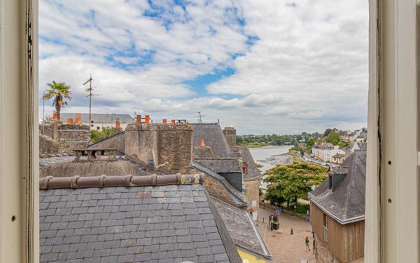 Maison à vendre    5 pièces • 160 m2 Auray