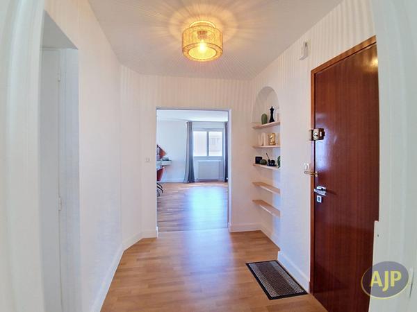 Vente appartement Mouilleron Le Captif : 275 860 € - AJP Immobilier La Roche-sur-Yon
