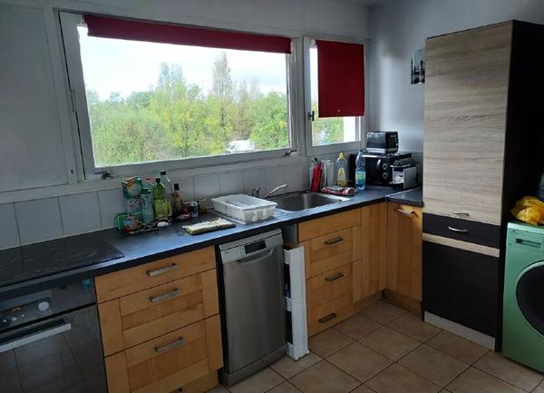 Appartement à louer    3 pièces •  Pessac