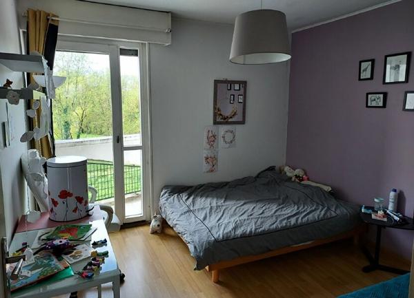 Appartement à louer    3 pièces •  Pessac