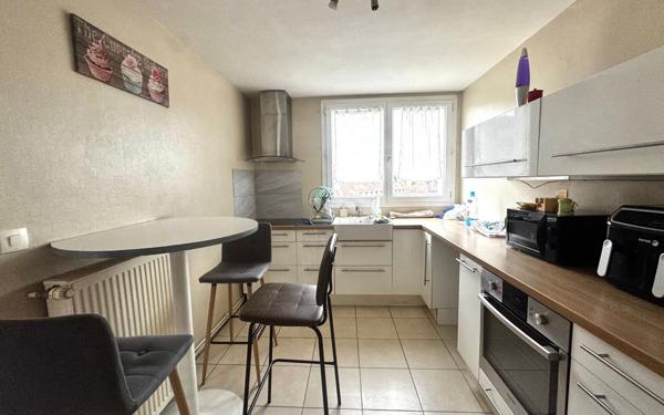 Appartement à vendre    4 pièces • 80 m2 Darnétal