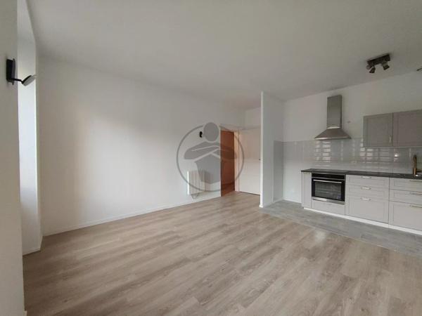 Vente                                                      Appartement
                        
                     3 pièces                      67 m2                     à Baume-les-Dames