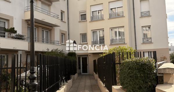 Location Studio 26.03 m² - Meulan-en-yvelines 78250