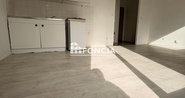Location Studio 26.03 m² - Meulan-en-yvelines 78250