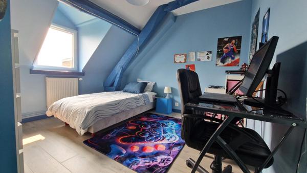 Anciennes écuries royales - 186m2 - 6 chambres - Terrain 724m2