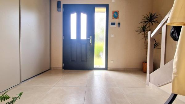 Anciennes écuries royales - 186m2 - 6 chambres - Terrain 724m2