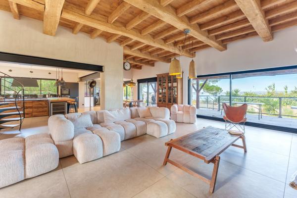 Vente Maison de luxe Sète 10 Pièces 494 m²