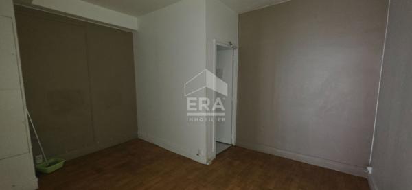 Local commercial en plein centre-ville de Villiers sur Marne