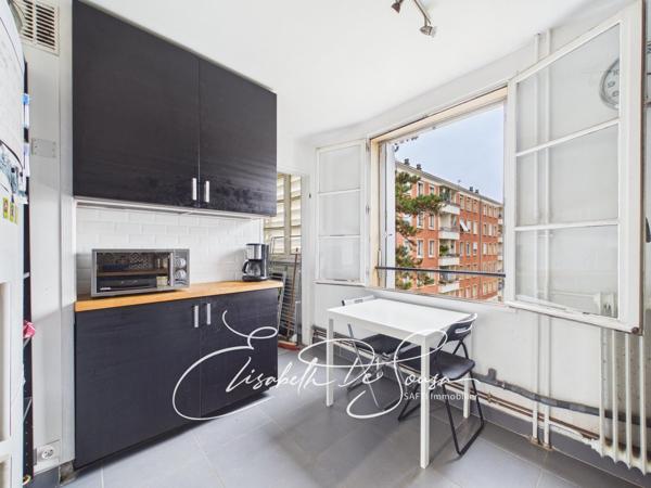 Proche Parc des Lilas, appartement traversant