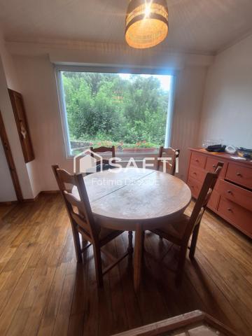 ? Maison atypique 130 m² – Terrain avec rivière – Mortain (50)