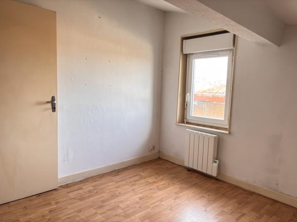 Châtel-Guyon appartement Studio à rénover Châtel-Guyon (63140)