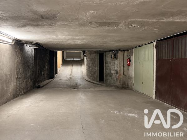 Parking à vendre 15 m² Paris 11