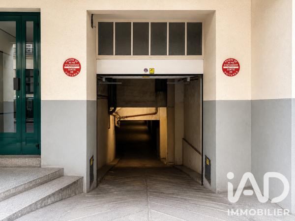 Parking à vendre 15 m² Paris 11