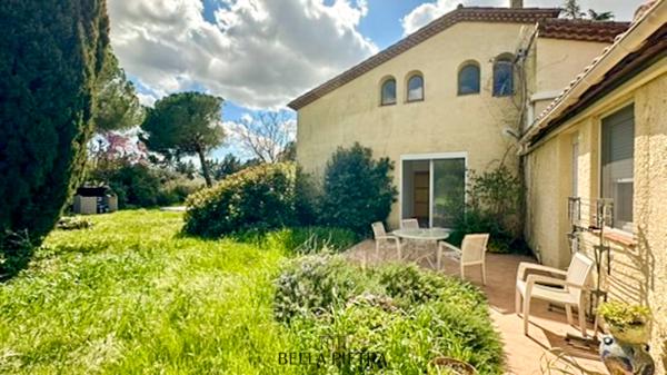 Lunel (34400) Maison familiale 6 chambres avec T2 indépendant - Piscine – Entre Nimes et Montpellier