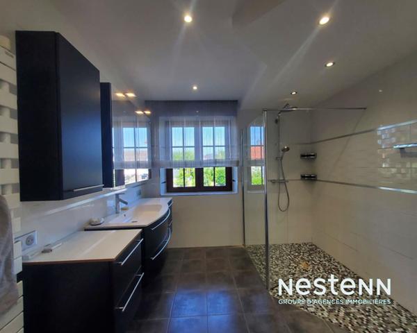 spacieuse, 250m2 maison familiale 8 pièces avec jardin à Drusenheim