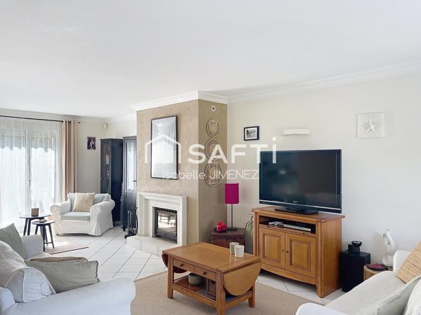 Volume, tranquillité et proche de tout pour cette belle maison de 4 chambres !