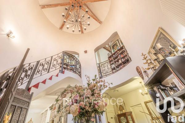 Maison à vendre 9 pièces 270 m² Bazemont