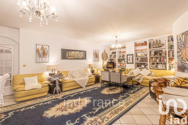 Maison à vendre 9 pièces 270 m² Bazemont