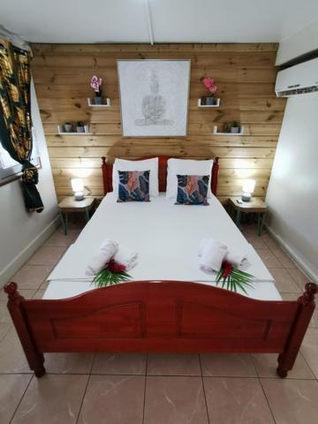 Charmants gîtes nichés au coeur de la Forêt Tropicale!
